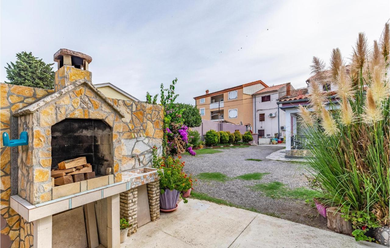 Nice Apartment In Premantura With Wifi Exterior foto