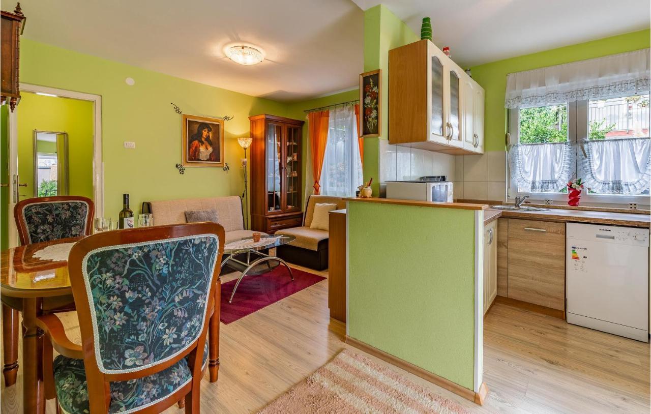 Nice Apartment In Premantura With Wifi Exterior foto